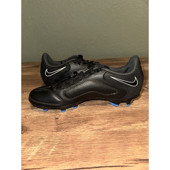 Nike Tiempo Legend 9 Club FG Soccer Cleats DA1176-001 Youth Size 4.5Y Black - Picture 2 of 9